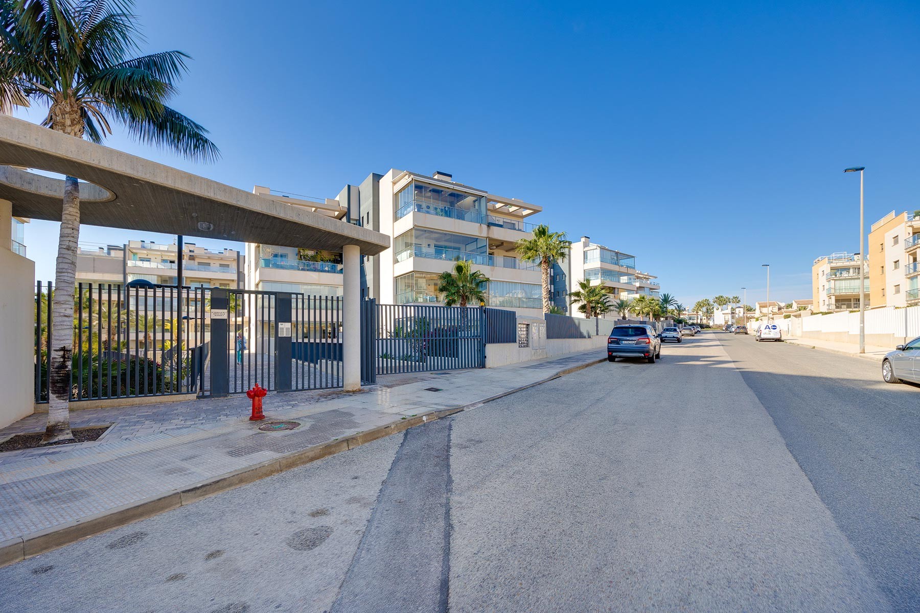 For sale - 2 Bedroom 2 Bathroom Apartment in Orihuela Costa - Costa Blanca  - Alicante