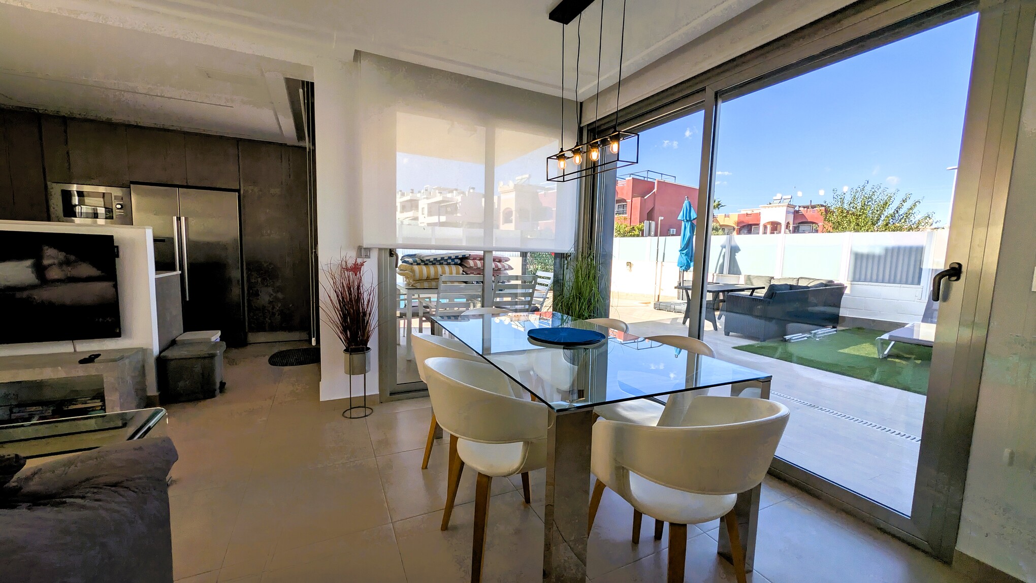 Sold - Sold! 3 Bedroom 4 Bathroom Villa in Villamartin - Pau 26, Villamartin, Alicante, Spain - Alicante