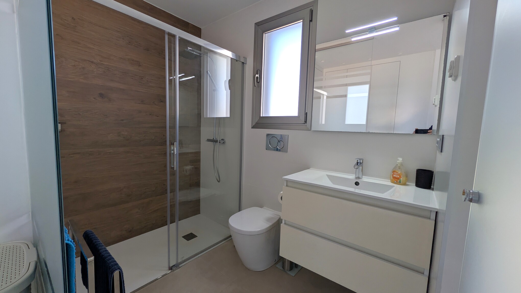 Sold - Sold! 3 Bedroom 4 Bathroom Villa in Villamartin - Pau 26, Villamartin, Alicante, Spain - Alicante