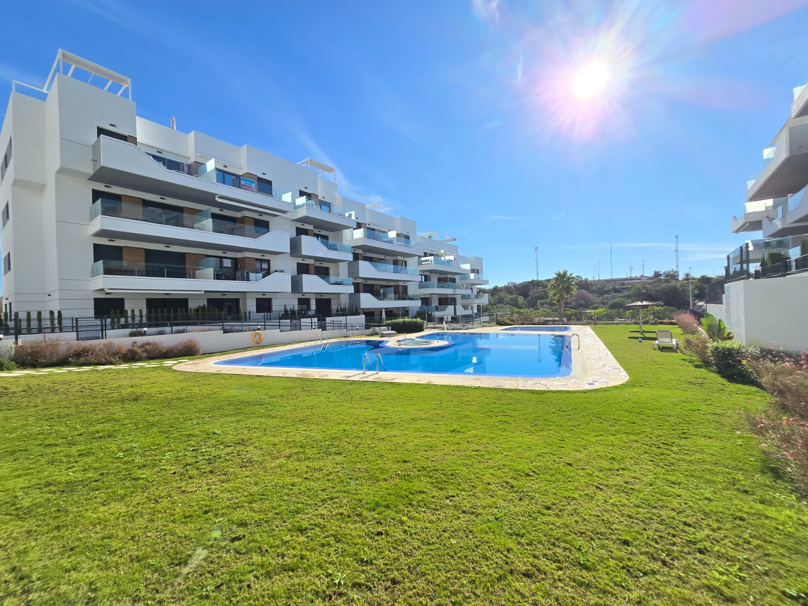 For sale - 2 Bedroom 2 Bathroom Apartment in Orihuela Costa - Costa Blanca  - Alicante