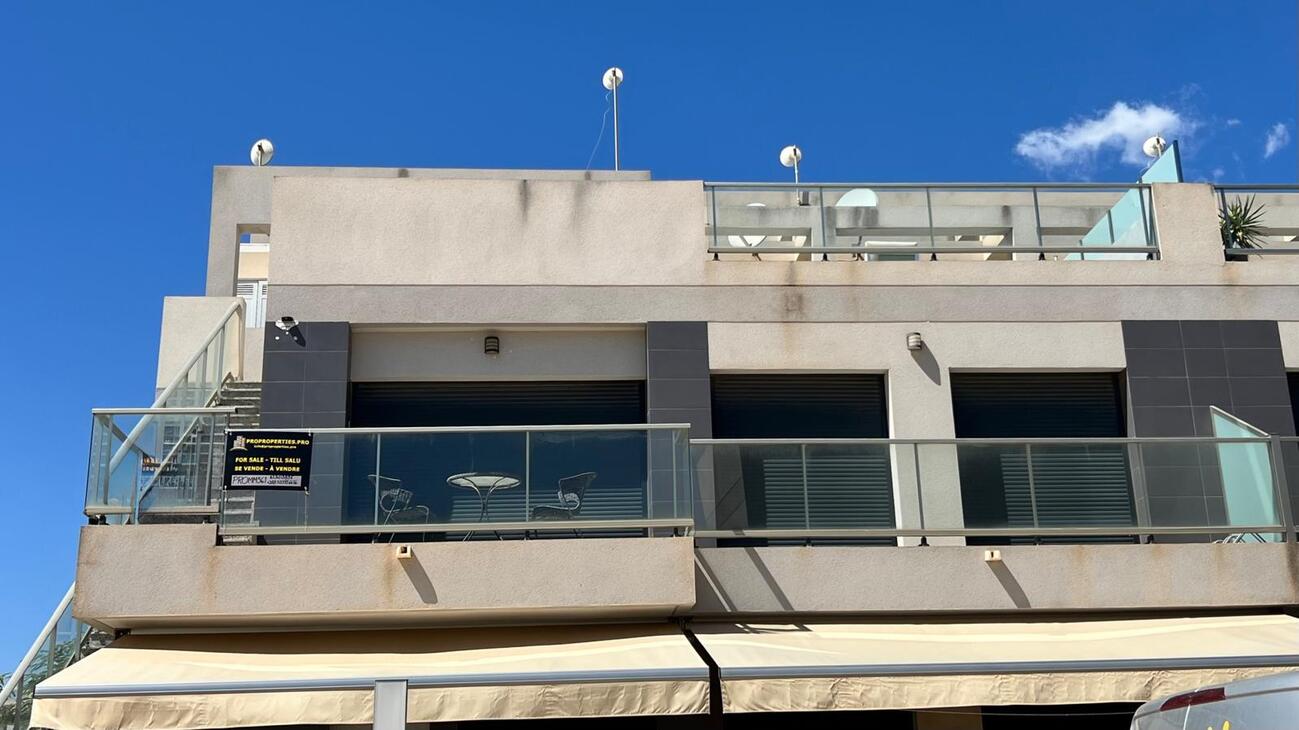 For sale - 2 Bedroom 2 Bathroom Penthouse Penthouse in Mil Palmeras - Costa Blanca  - Alicante