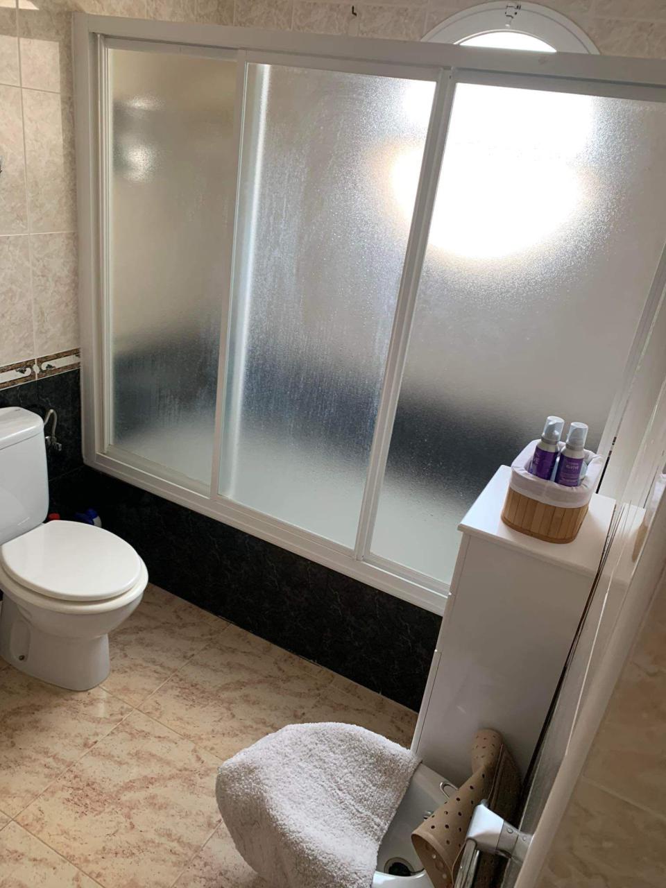 For sale - 3 Bedroom 2 Bathroom Villa in Villamartin - Costa Blanca  - Alicante