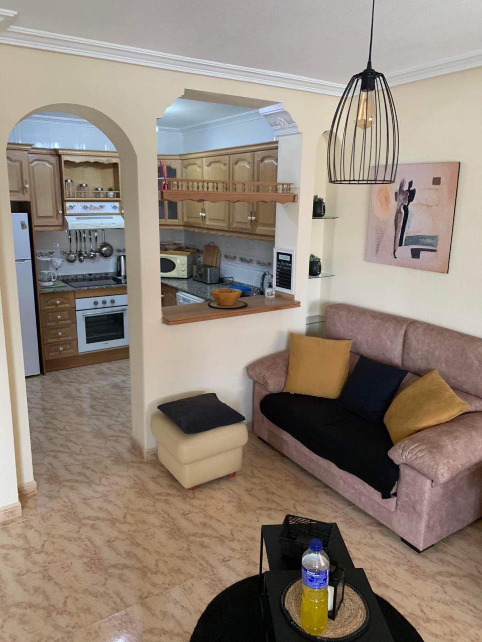 For sale - 3 Bedroom 2 Bathroom Villa in Villamartin - Costa Blanca  - Alicante