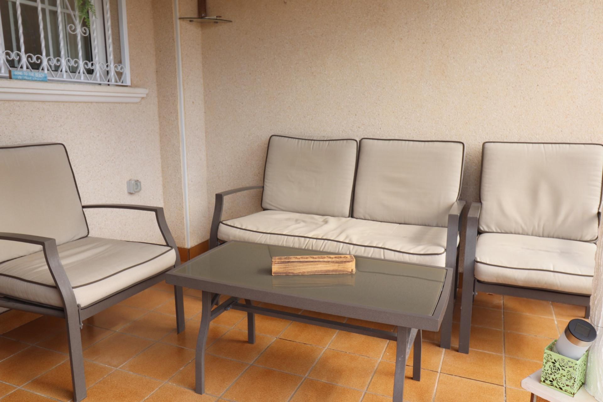 For sale - 3 Bedroom 2 Bathroom Villa in Villamartin - Costa Blanca  - Alicante