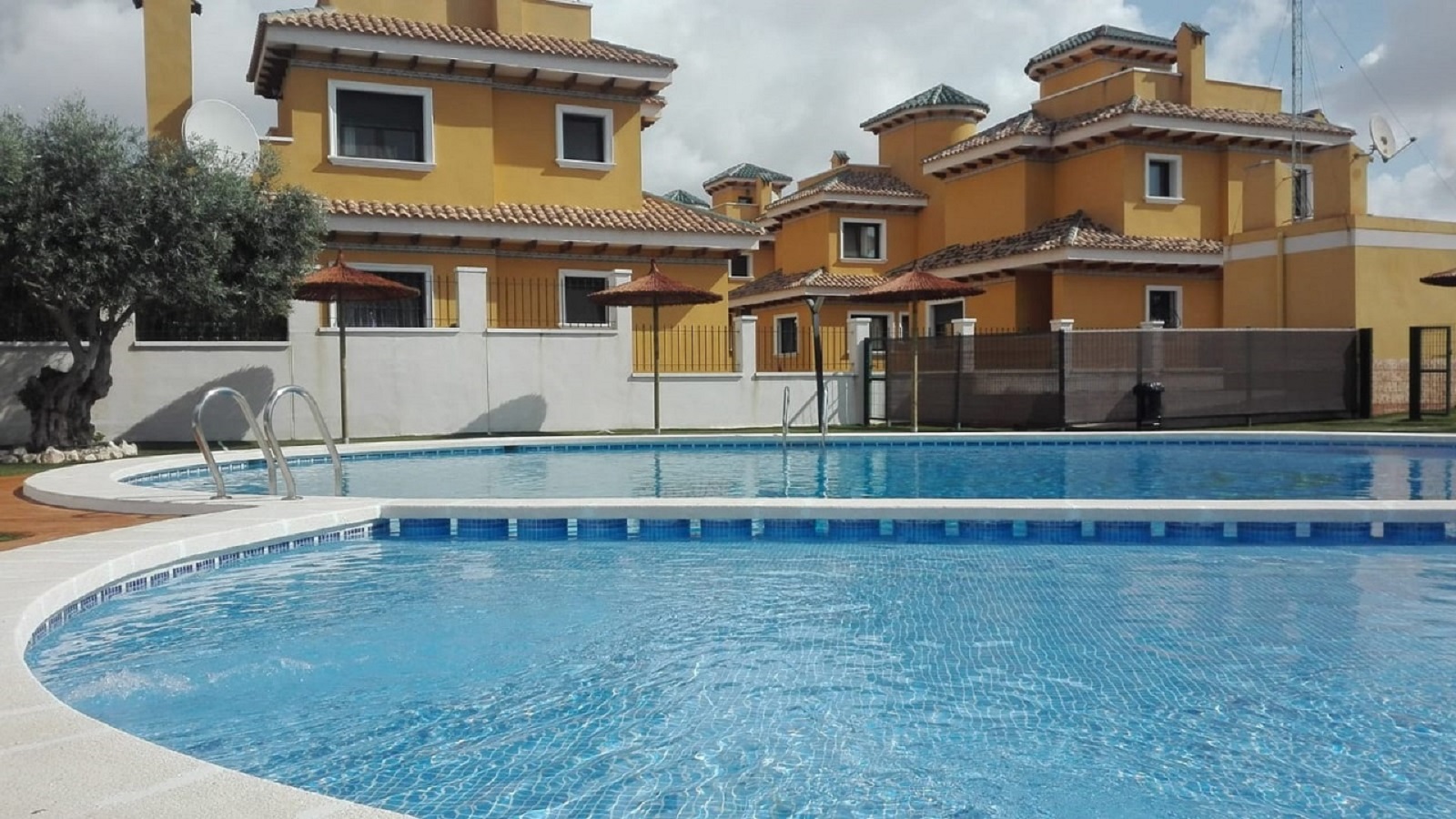 For sale - 3 Bedroom 2 Bathroom Semi Detached in Ciudad Quesada - Costa Blanca  - Alicante