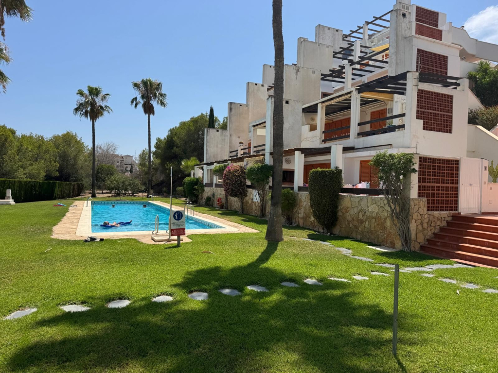 3 Bedroom 2 Bathroom Apartment in Las Ramblas Golf
