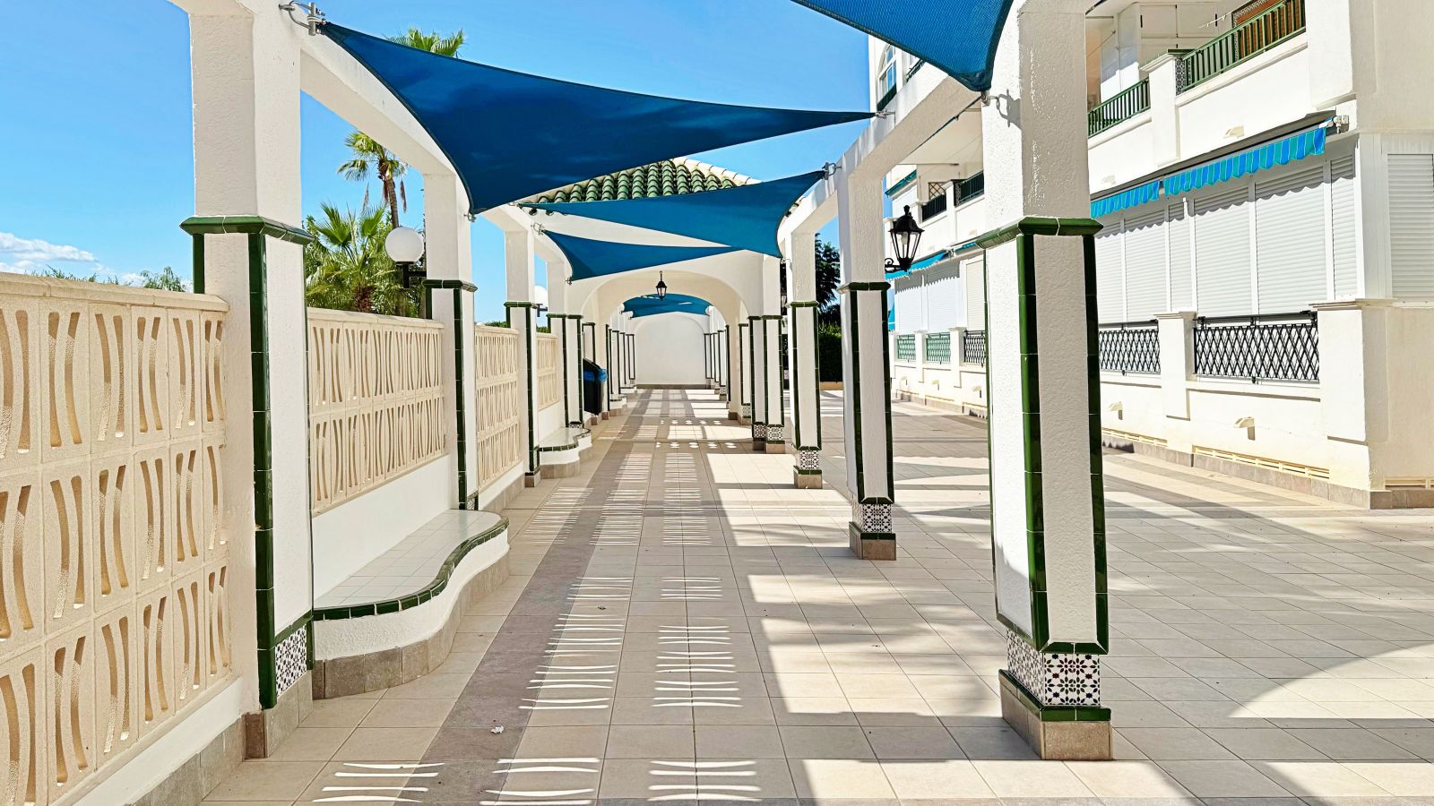 For sale - 1 Bedroom 1 Bathroom Apartment in La Mata - La Mata  - Alicante
