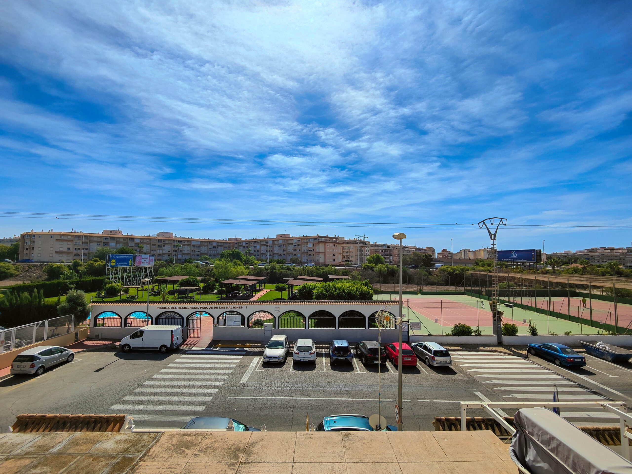 For sale - 3 Bedroom 1 Bathroom Bungalow in Torrevieja -  Urb. Parque de las Naciones - Alicante