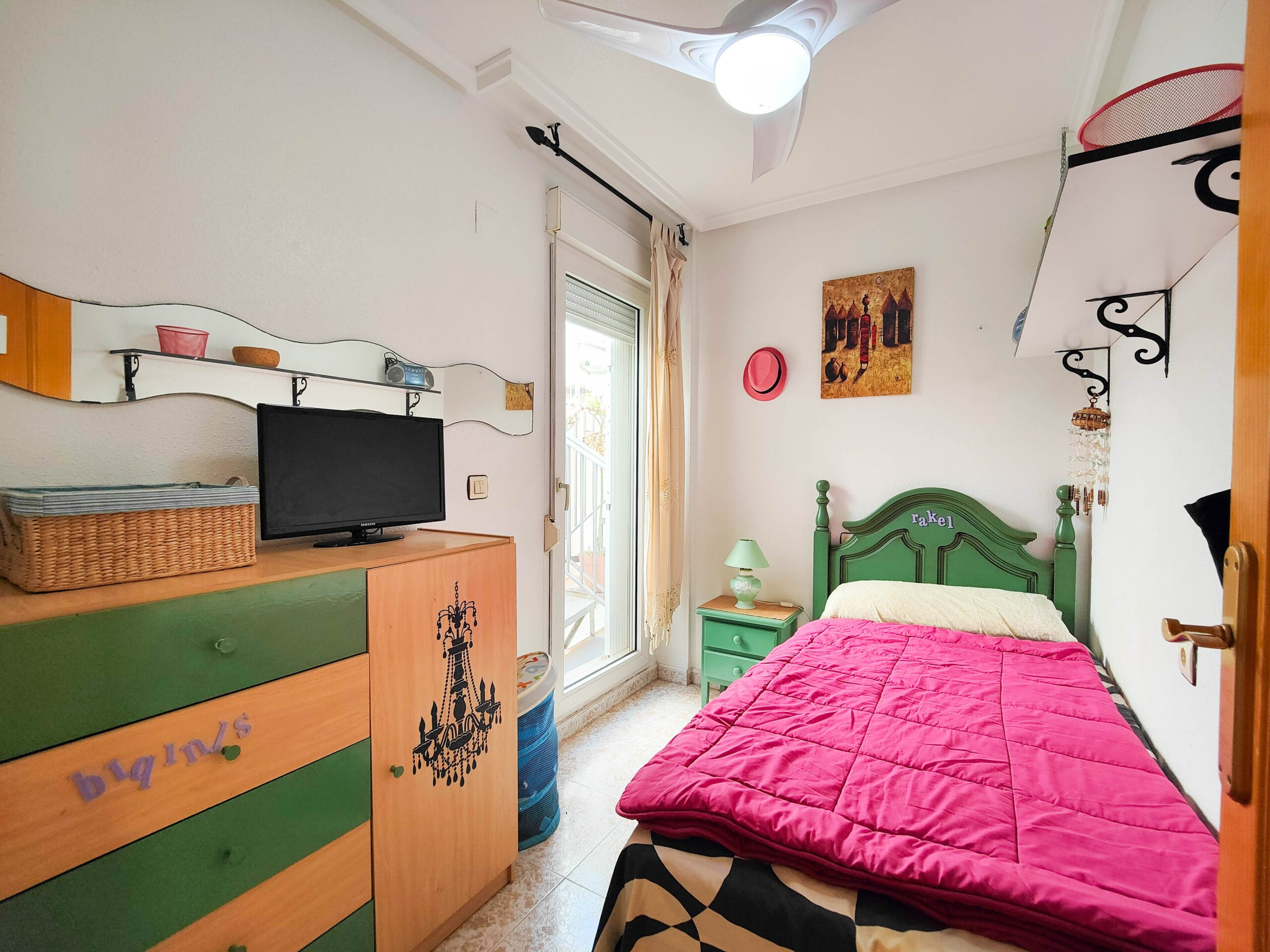 For sale - 3 Bedroom 1 Bathroom Bungalow in Torrevieja -  Urb. Parque de las Naciones - Alicante
