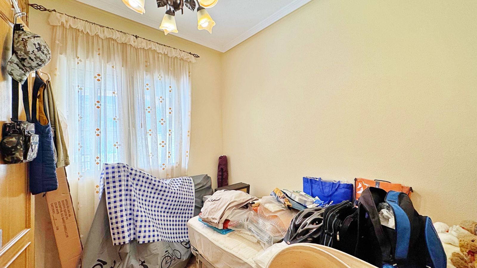 For sale - 3 Bedroom 2 Bathroom Townhouse in VILLAMARTIN - Villamartin  - Alicante