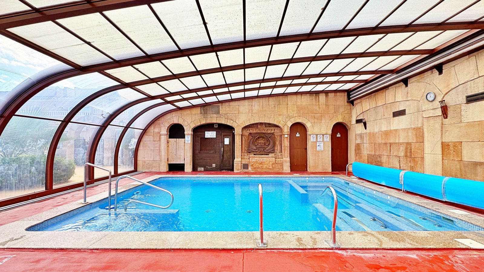 For sale - 3 Bedroom 2 Bathroom Townhouse in VILLAMARTIN - Villamartin  - Alicante