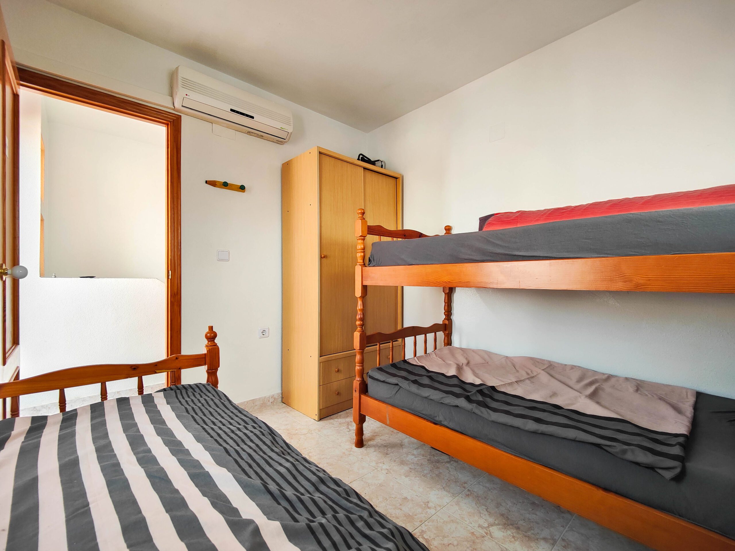 For sale - 3 Bedroom 2 Bathroom Quad House in Los Altos -  - Alicante