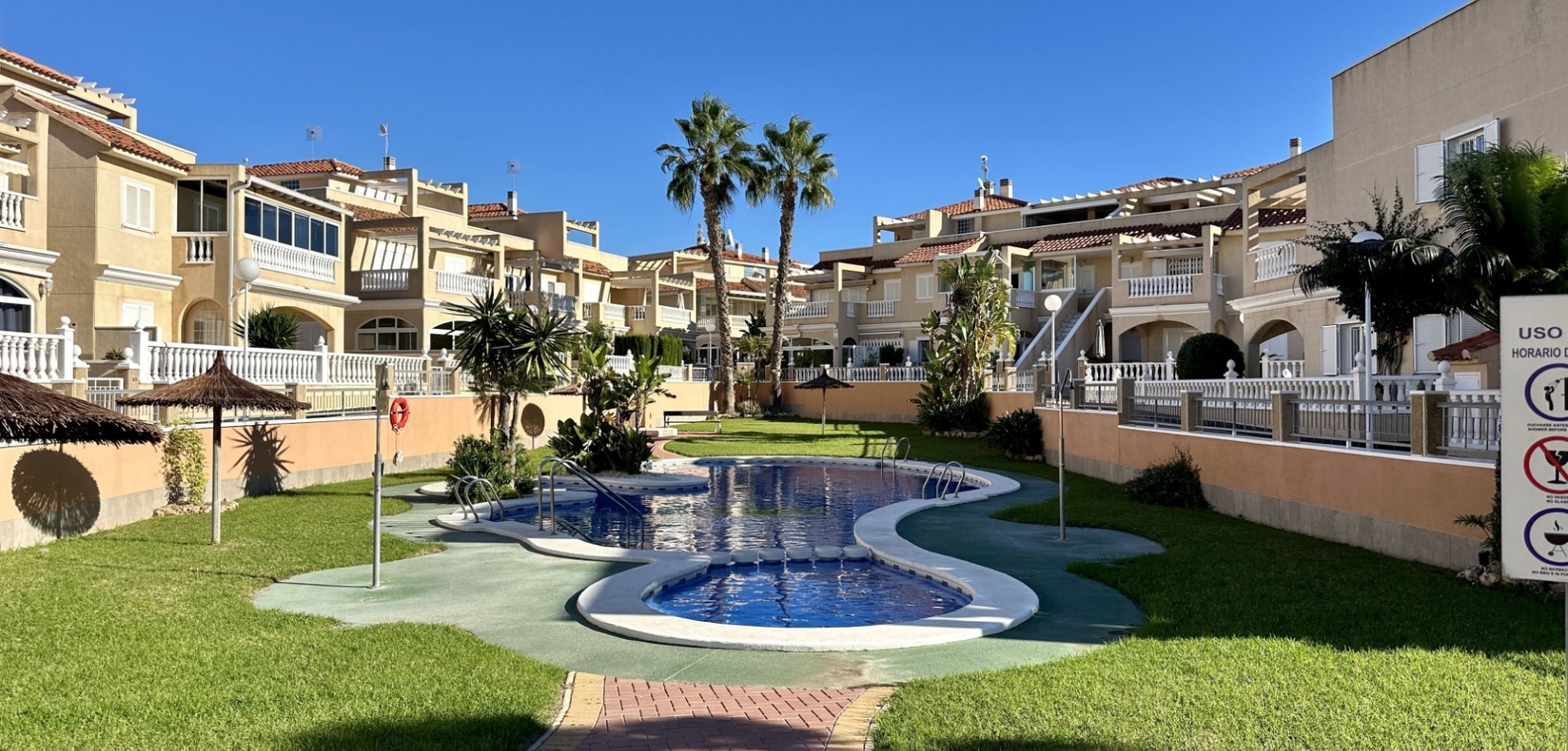For sale - 2 Bedroom 2 Bathroom Duplex in Orihuela Costa - Playa Flamenca  - Costa Blanca (Alicante)