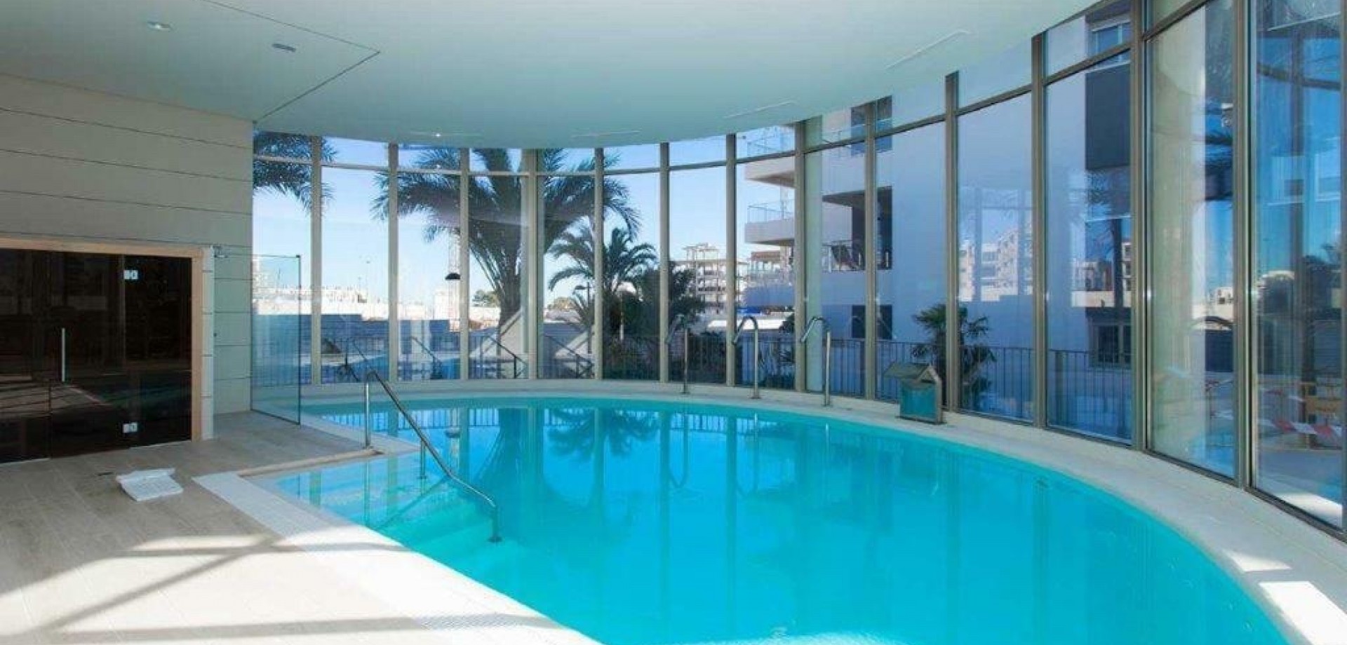 For sale - 3 Bedroom 2 Bathroom Apartment in Villamartin - Villamartín  - Alicante