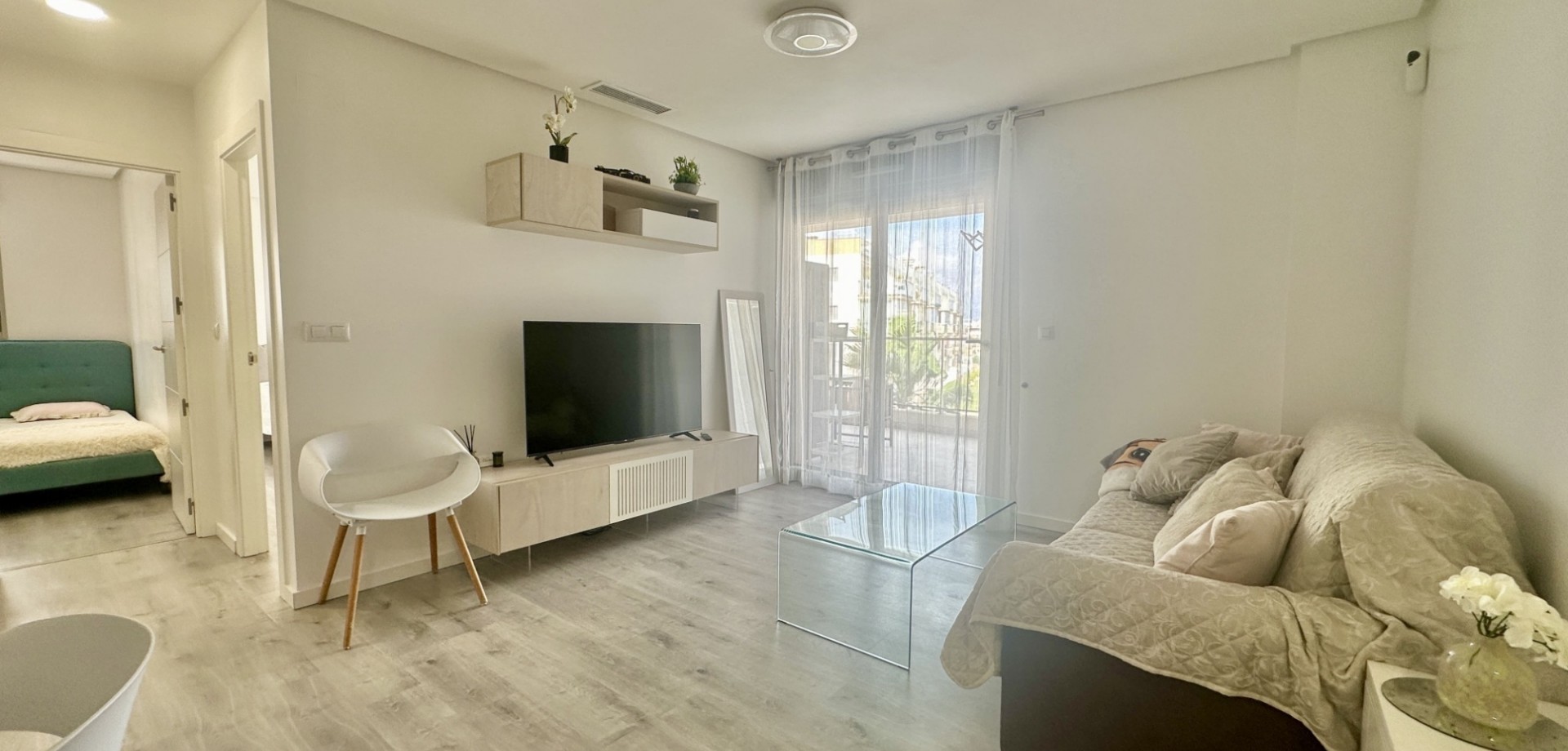 For sale - 3 Bedroom 2 Bathroom Apartment in Villamartin - Villamartín  - Alicante