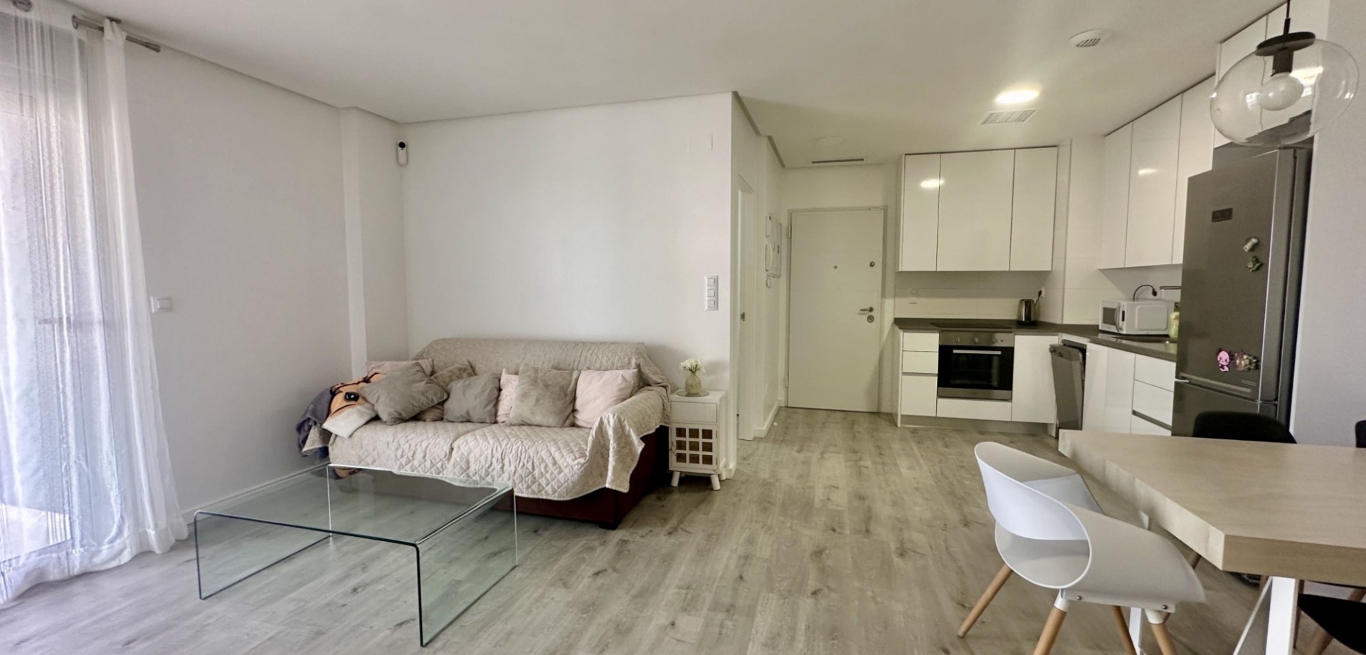 For sale - 3 Bedroom 2 Bathroom Apartment in Villamartin - Villamartín  - Alicante