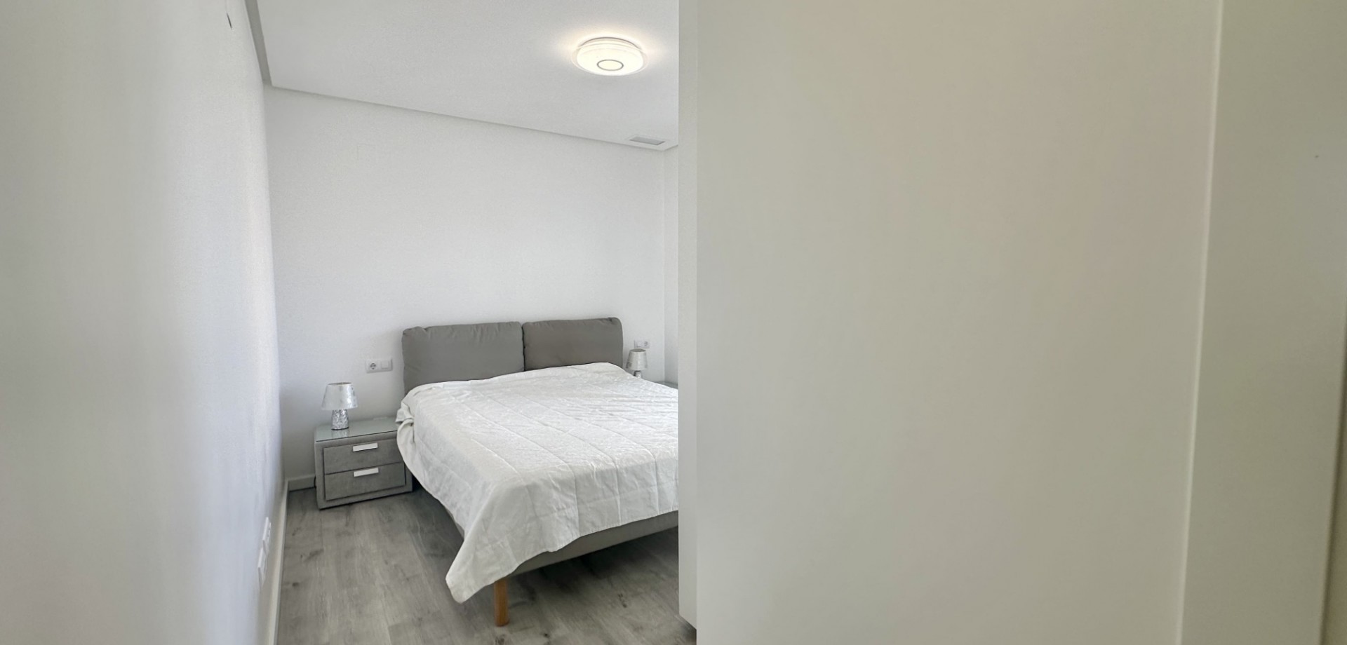 For sale - 3 Bedroom 2 Bathroom Apartment in Villamartin - Villamartín  - Alicante