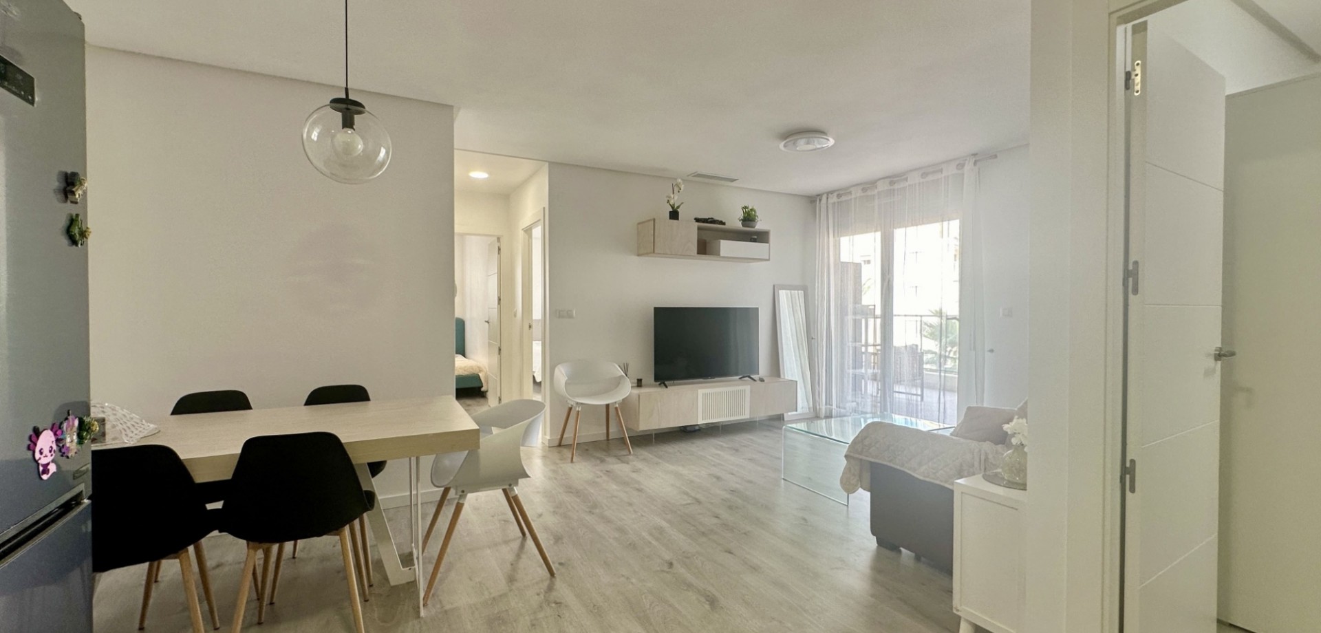 For sale - 3 Bedroom 2 Bathroom Apartment in Villamartin - Villamartín  - Alicante