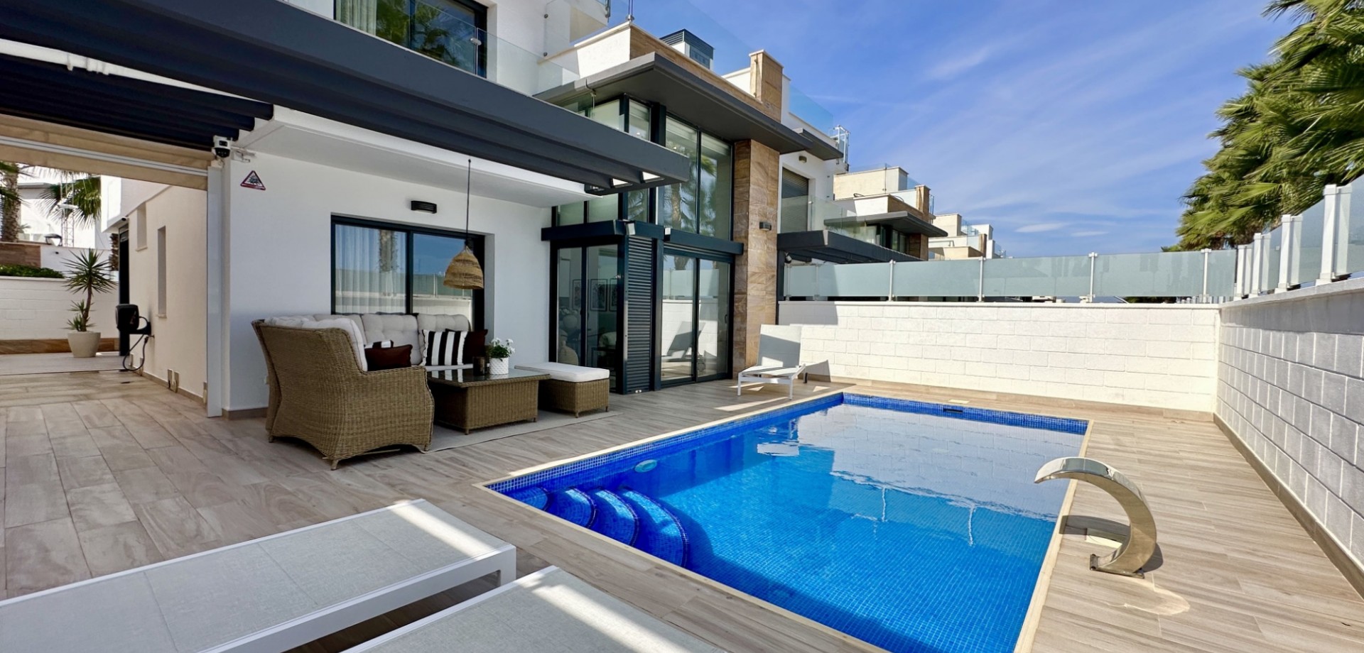 For sale - 3 Bedroom 3 Bathroom Detached Villa in Lomas de Cabo Roig  - Lomas de Cabo Roig  - Alicante