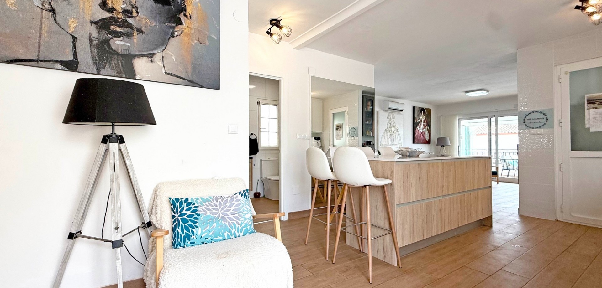 For sale - 2 Bedroom 3 Bathroom Detached Villa in Villamartin - Villamartín  - Alicante