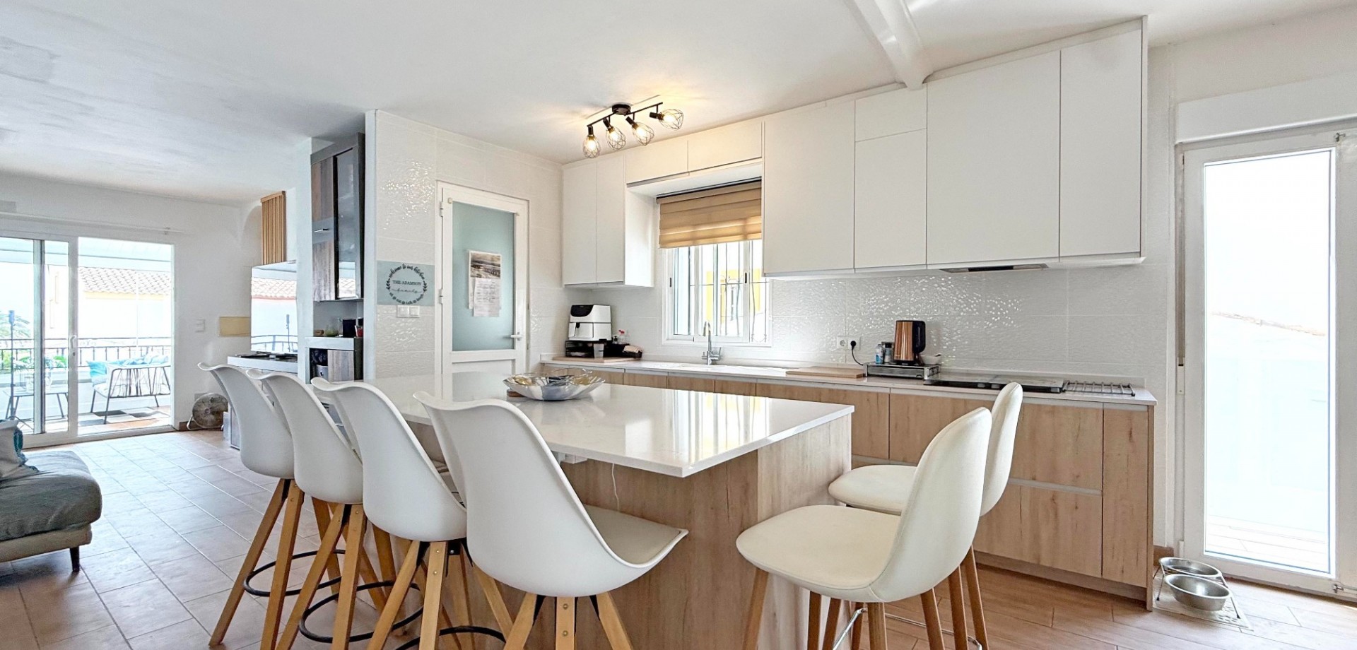 For sale - 2 Bedroom 3 Bathroom Detached Villa in Villamartin - Villamartín  - Alicante