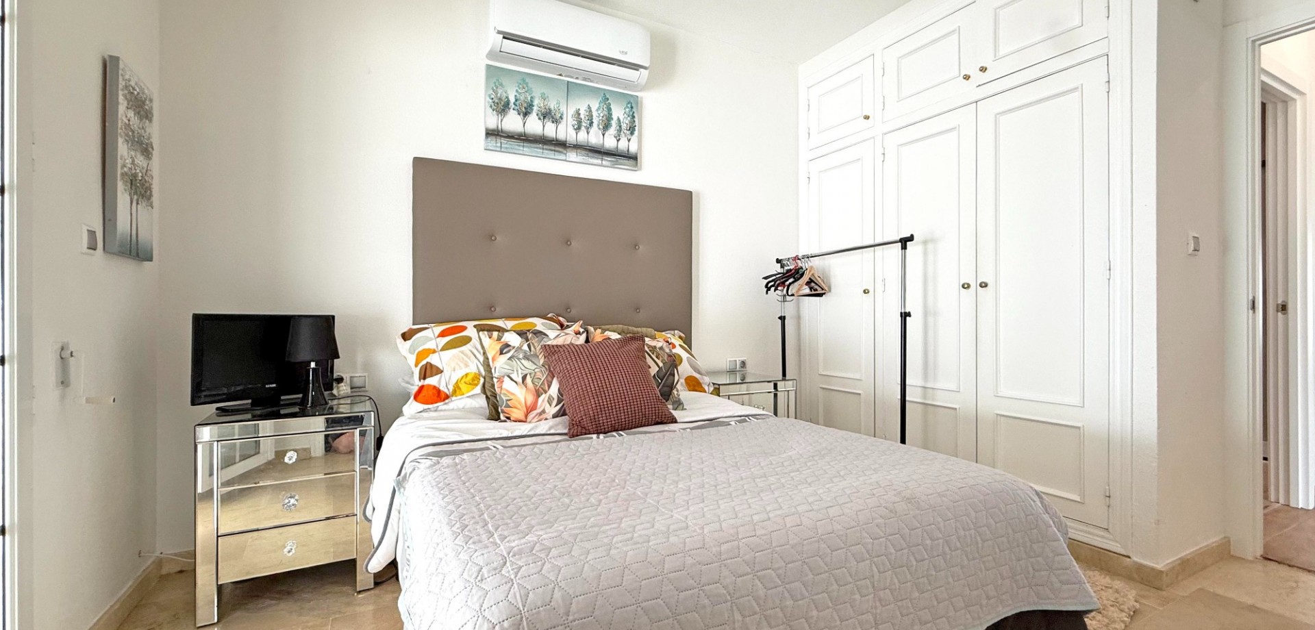 For sale - 2 Bedroom 3 Bathroom Detached Villa in Villamartin - Villamartín  - Alicante