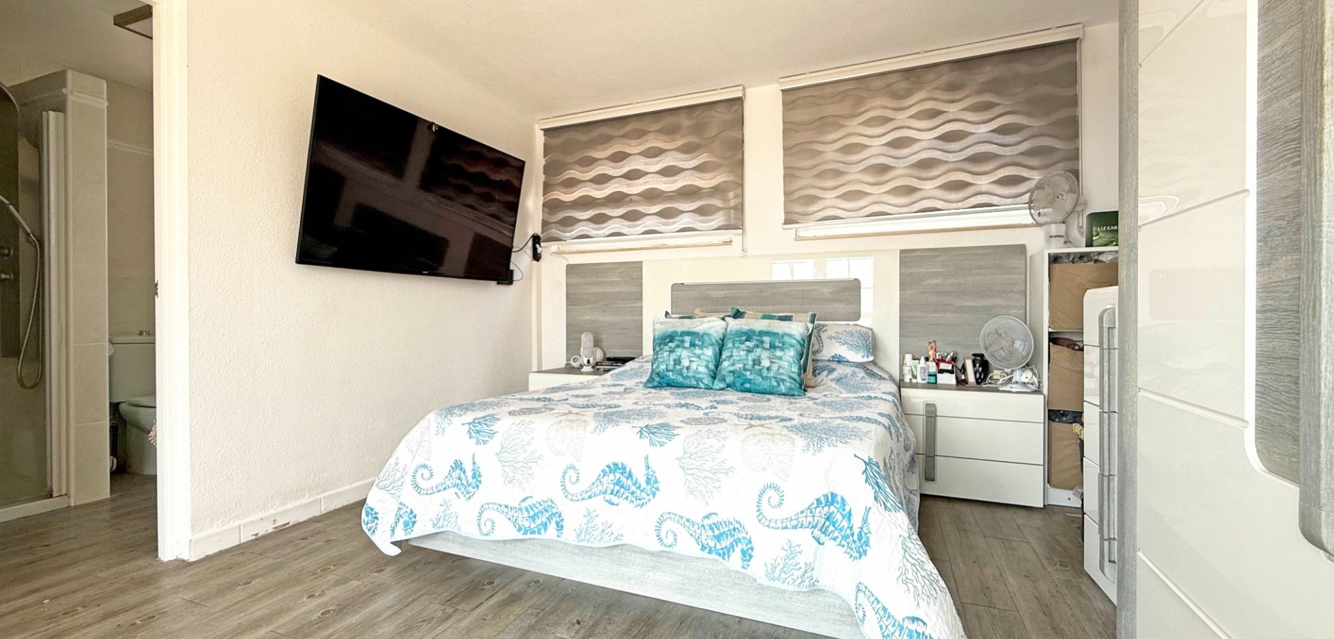 For sale - 2 Bedroom 3 Bathroom Detached Villa in Villamartin - Villamartín  - Alicante