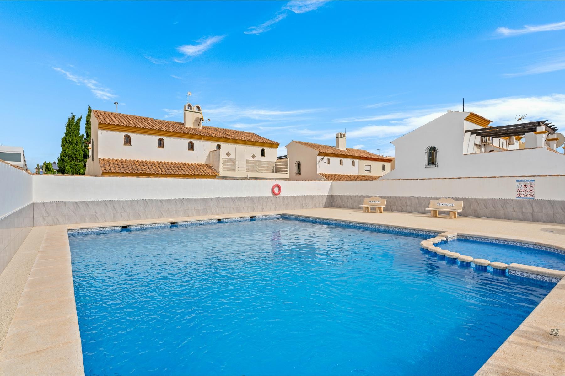For sale - 3 Bedroom 2 Bathroom Townhouse in Orihuela Costa - La Zenia  - Alicante