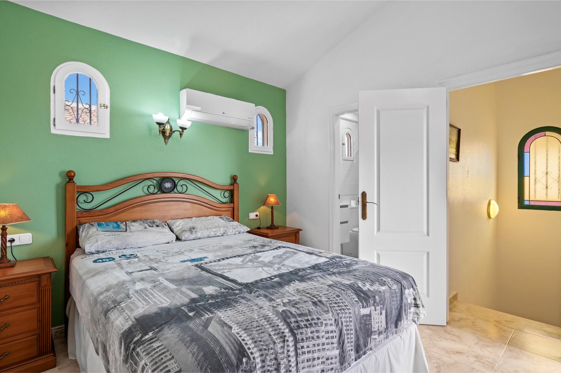 For sale - 3 Bedroom 2 Bathroom Townhouse in Orihuela Costa - La Zenia  - Alicante