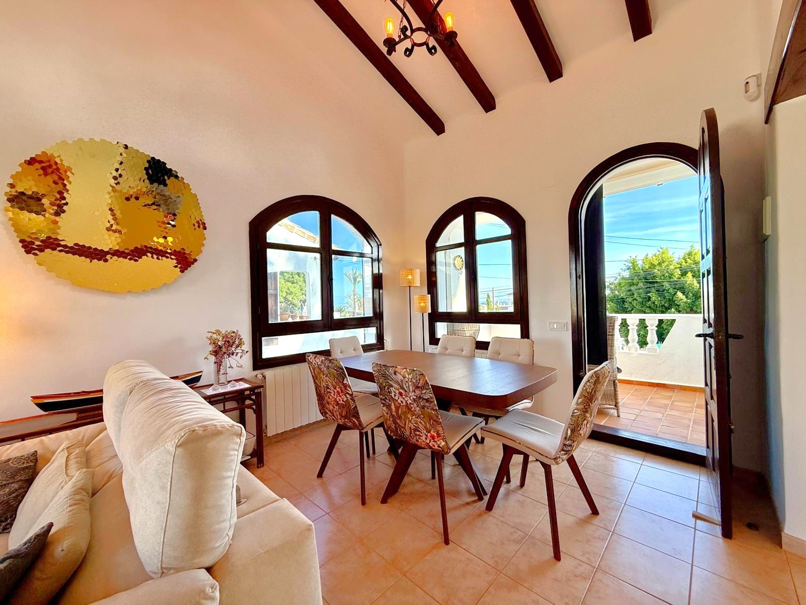 For sale - 3 Bedroom 3 Bathroom Villa in Villamartín - Villamartin  - Alicante