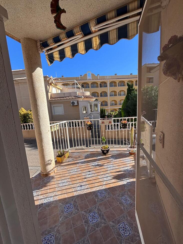 Sold - 2 Bedroom 2 Bathroom House - Townhouse in Orihuela - Orihuela Costa  - Alicante