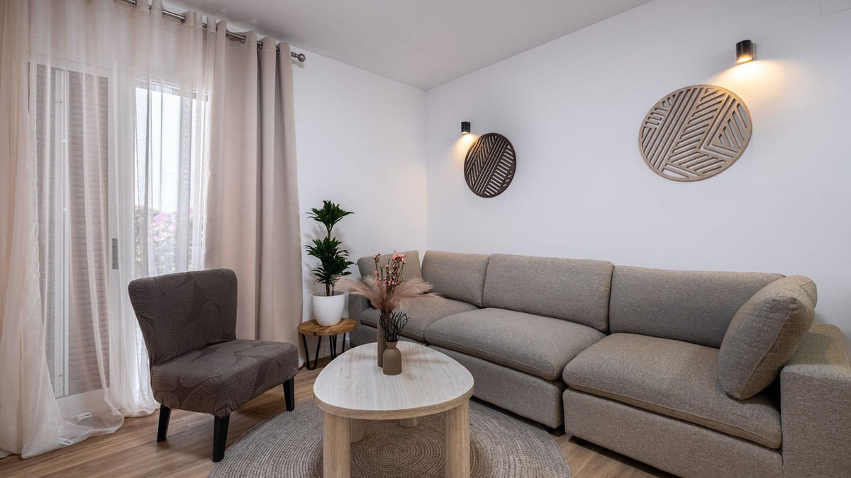 For sale - 3 Bedroom 2 Bathroom Apartment - Ground Floor Apartment in Orihuela - Playa Flamenca  - Alicante