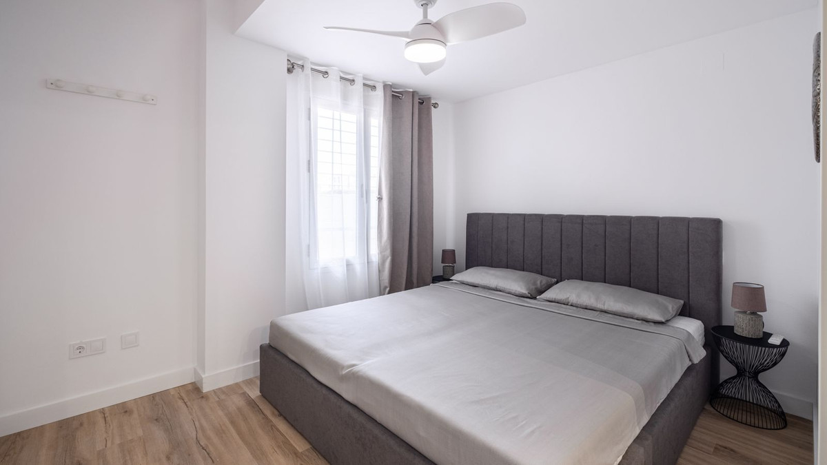 For sale - 3 Bedroom 2 Bathroom Apartment - Ground Floor Apartment in Orihuela - Playa Flamenca  - Alicante