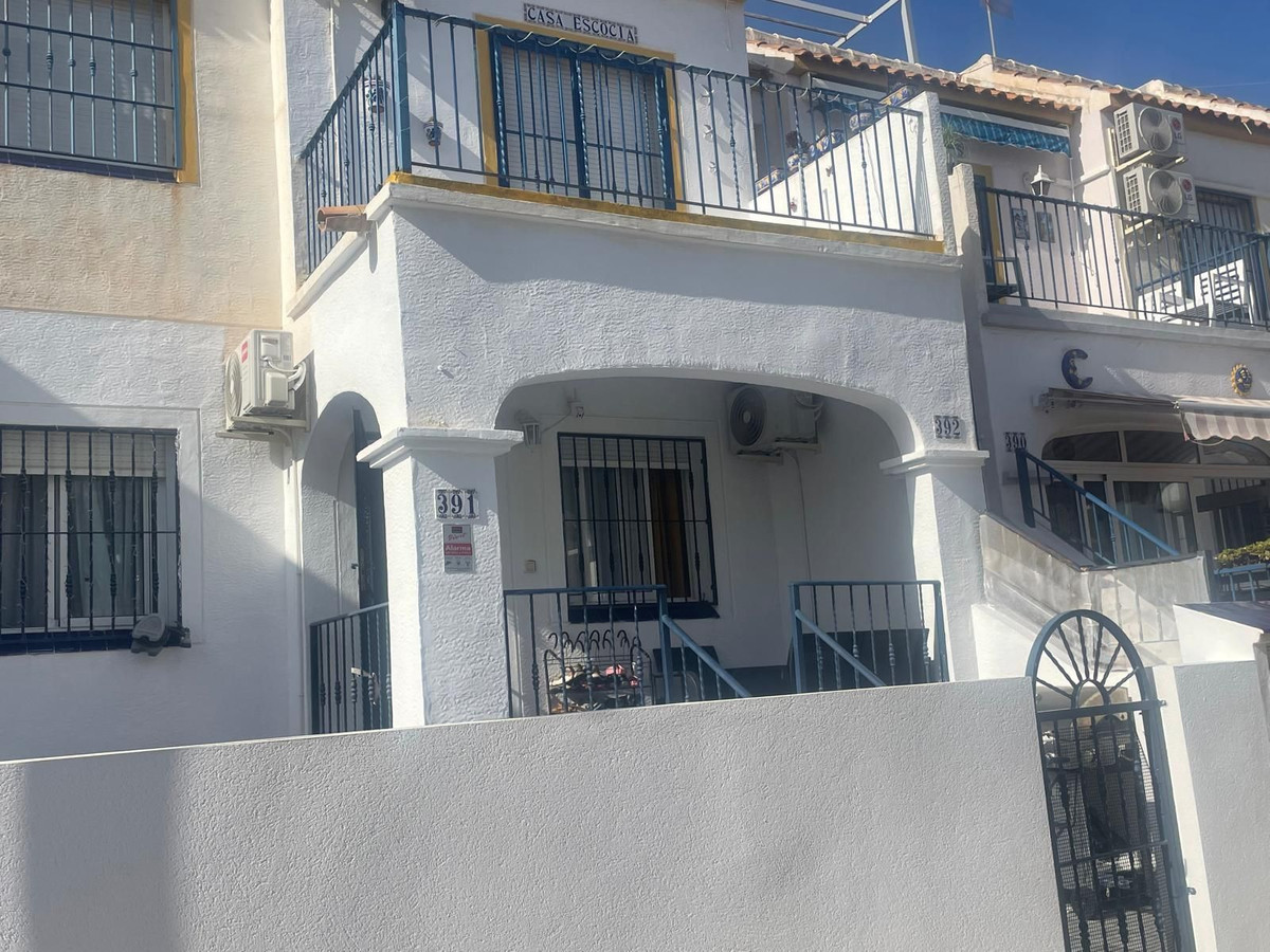 Sold - 3 Bedroom 1 Bathroom Ground Floor Apartment in Playa Flamenca - Orihuela Costa  - Alicante