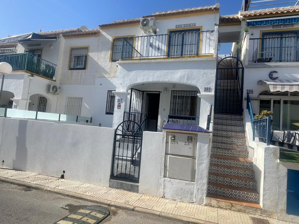 Sold - 3 Bedroom 1 Bathroom Ground Floor Apartment in Playa Flamenca - Orihuela Costa  - Alicante