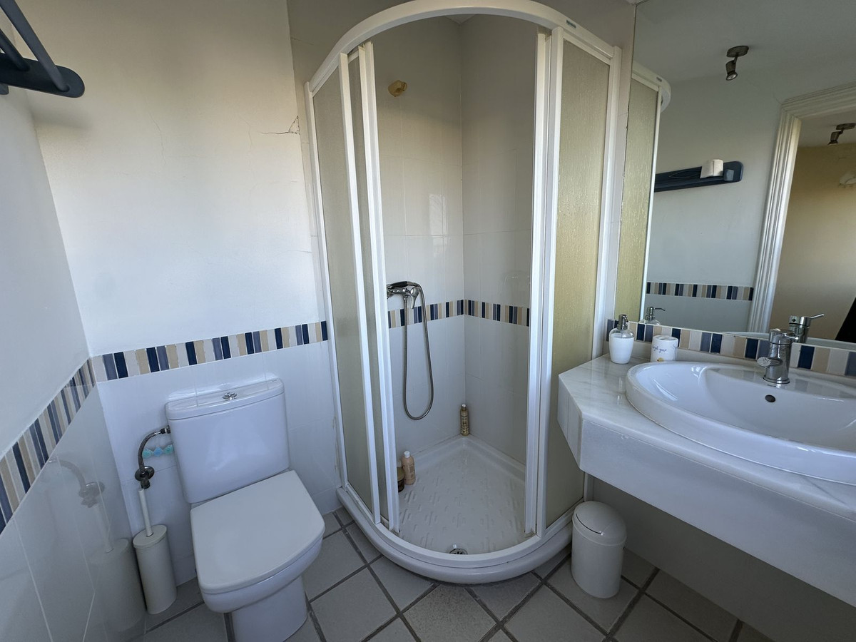 For sale - 4 Bedroom 4 Bathroom House - Townhouse in Orihuela - Orihuela Costa  - Alicante