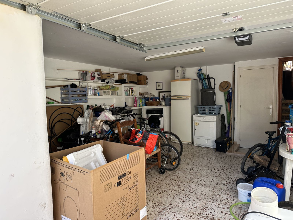 For sale - 4 Bedroom 4 Bathroom House - Townhouse in Orihuela - Orihuela Costa  - Alicante