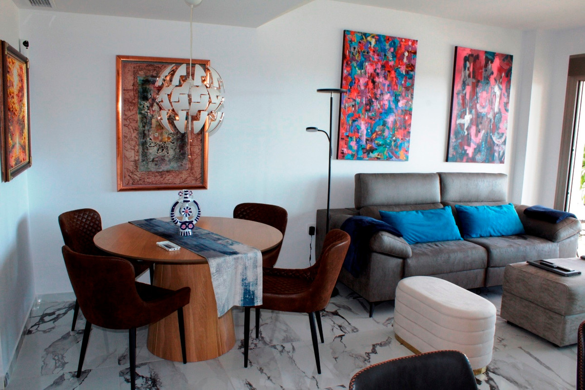 For sale - 2 Bedroom 2 Bathroom Apartment - Middle Floor Apartment in Orihuela - Orihuela Costa  - Alicante