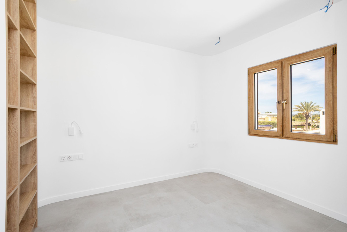 For sale - 3 Bedroom 3 Bathroom House - Detached Villa in Orihuela - Cabo Roig  - Alicante