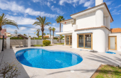 76-R5210758/72585, 3 Bedroom 3 Bathroom House - Detached Villa in Orihuela