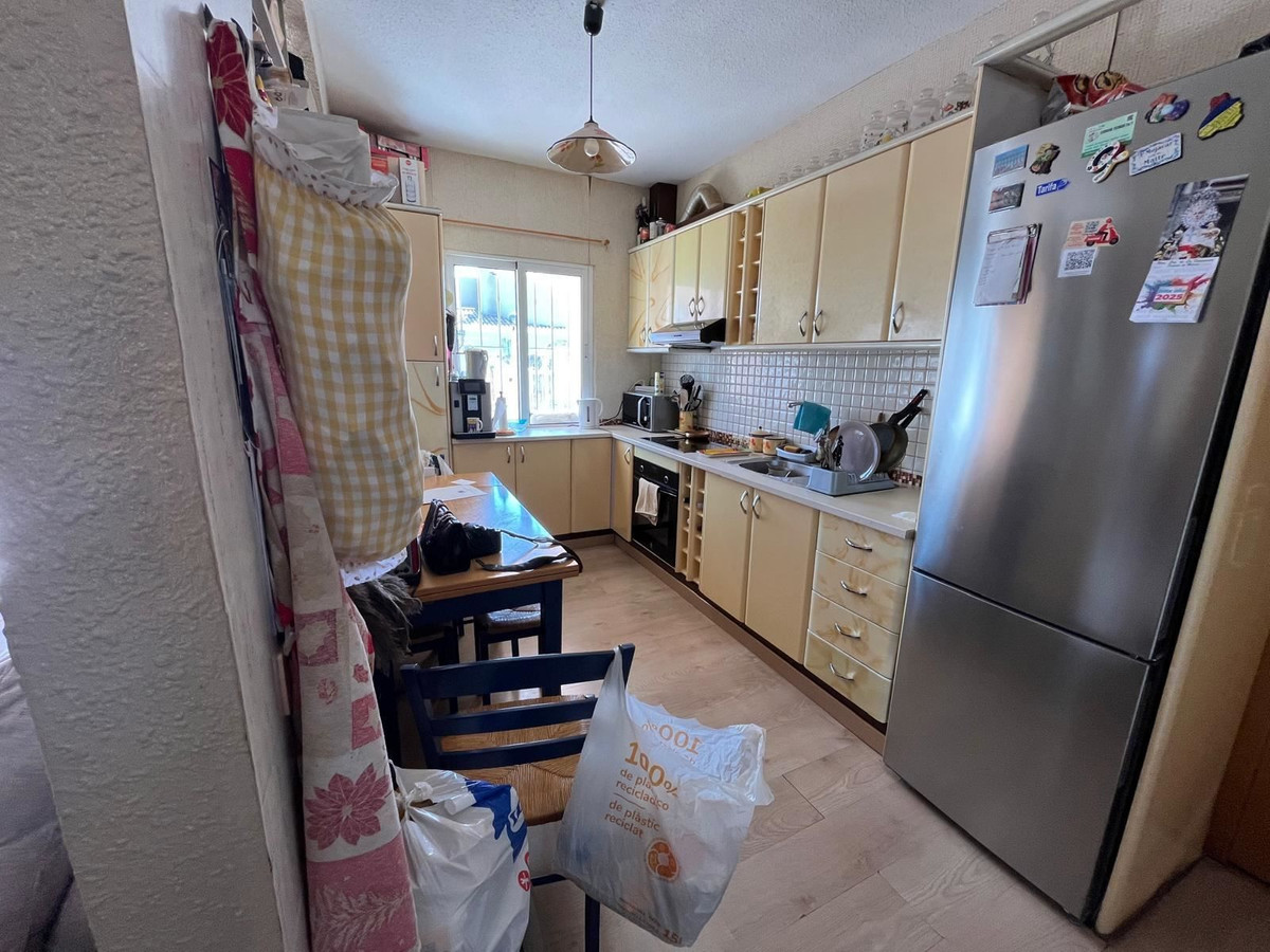 For sale - 4 Bedroom 2 Bathroom House - Detached Villa in Orihuela - Cabo Roig  - Alicante