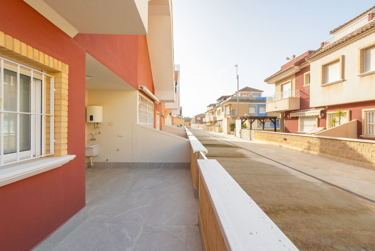 For sale - 2 Bedroom 1 Bathroom Apartment in Torre de la Horadada  - Torre de la Horadada  - Alicante