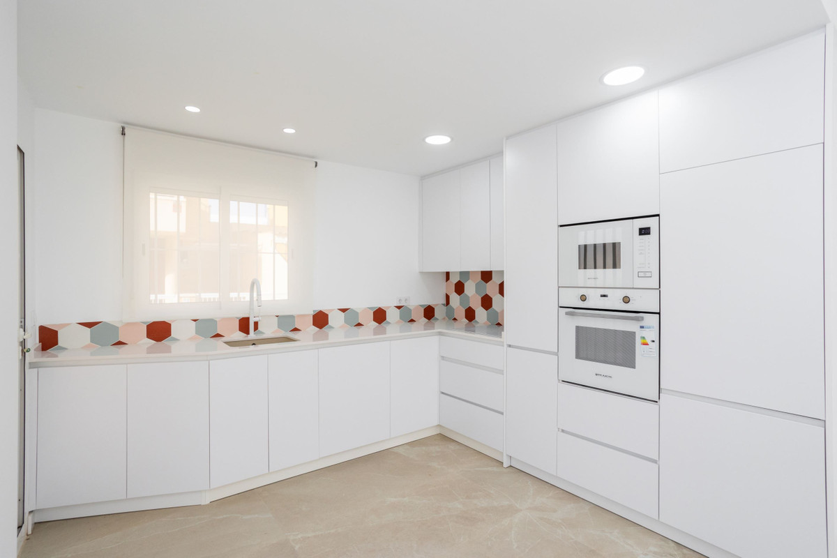 For sale - 2 Bedroom 1 Bathroom Apartment in Torre de la Horadada  - Torre de la Horadada  - Alicante