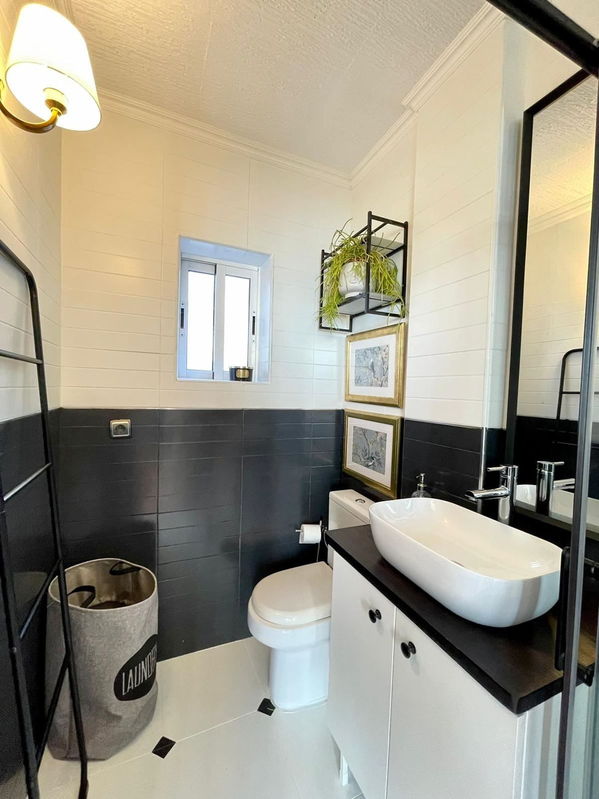For sale - 2 Bedroom 1 Bathroom Apartment in Punta Prima - Los Altos  - Alicante