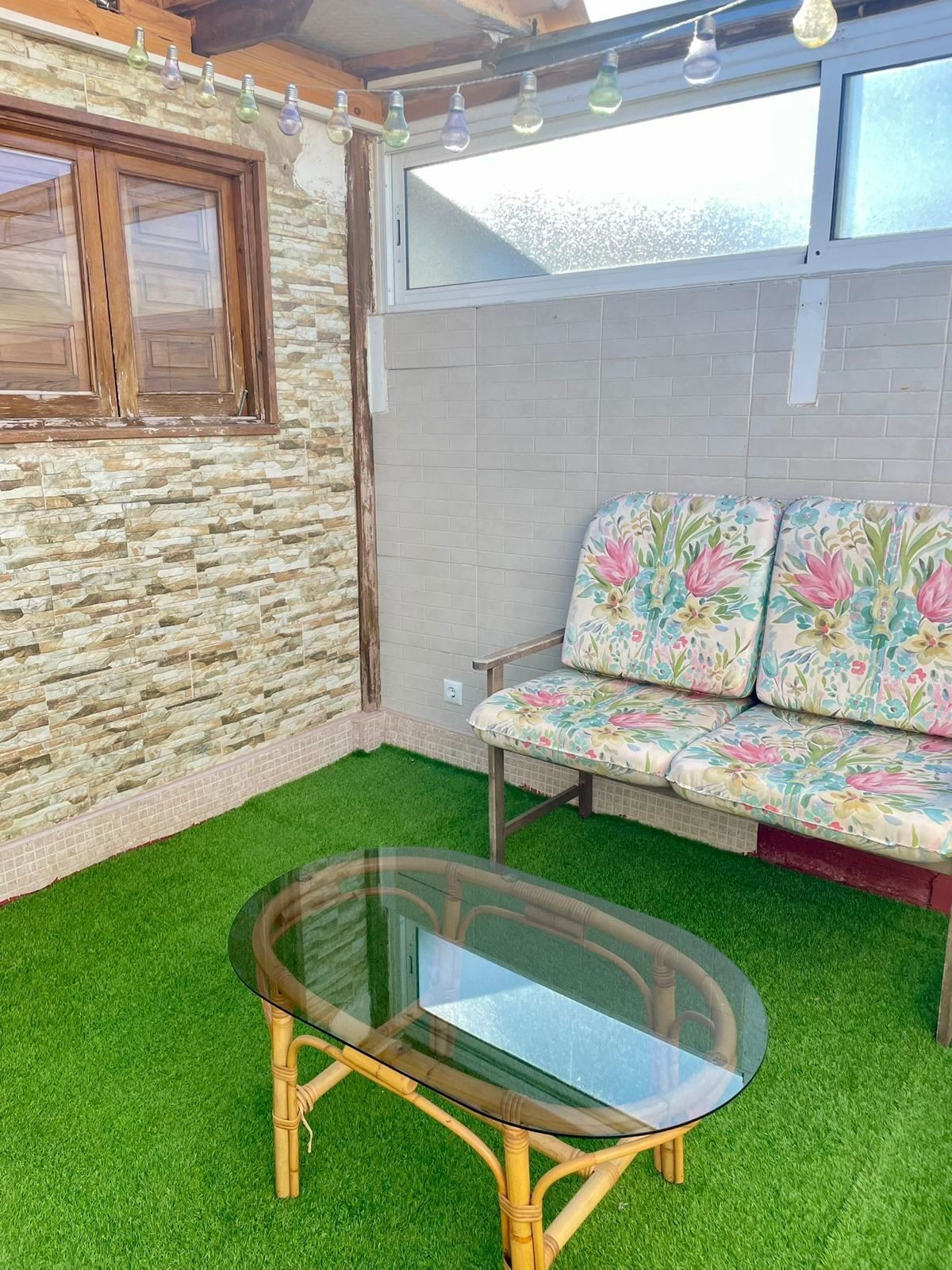 For sale - 2 Bedroom 1 Bathroom Apartment in Punta Prima - Los Altos  - Alicante