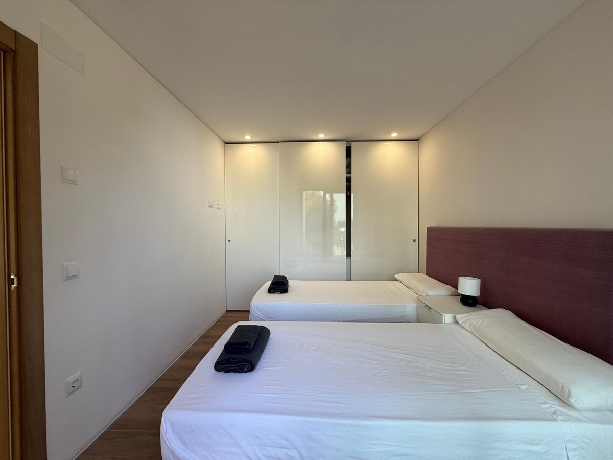 For sale - 3 Bedroom 2 Bathroom House - Detached Villa in Orihuela - Las Colinas Golf  - Alicante