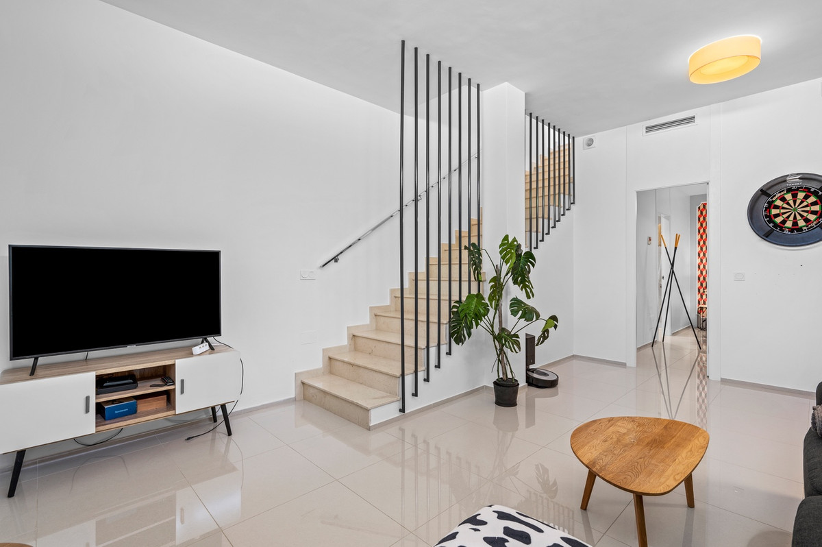 For sale - 3 Bedroom 2 Bathroom House - Townhouse in Rojales - Rojales Centro  - Alicante