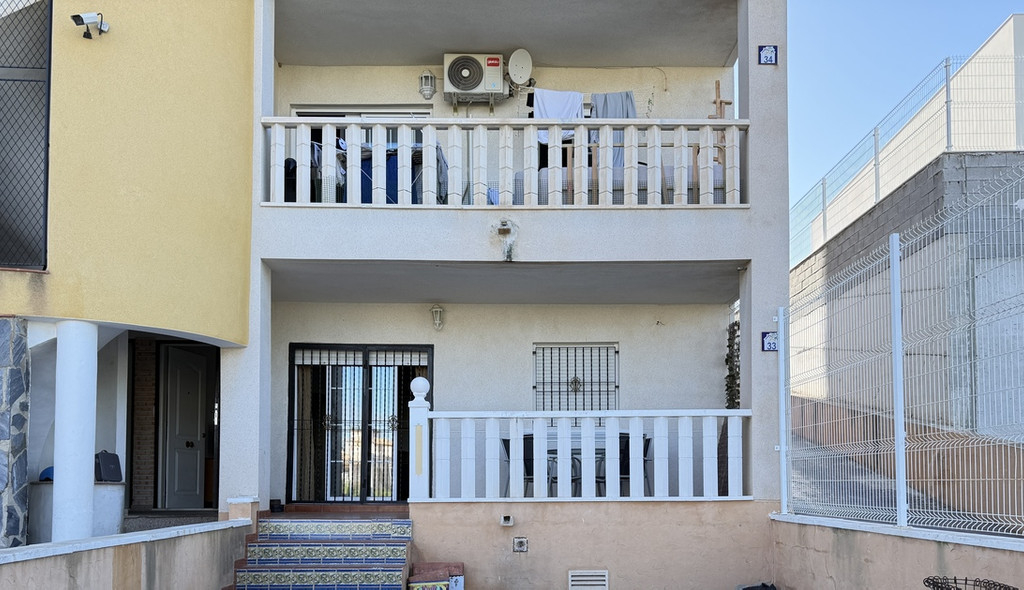 2 Bedroom 1 Bathroom Ground Floor Apartment in Cabo Roig 