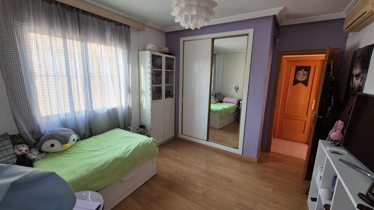 For sale - 2 Bedroom 2 Bathroom House - Detached Villa in Orihuela - Orihuela Costa  - Alicante