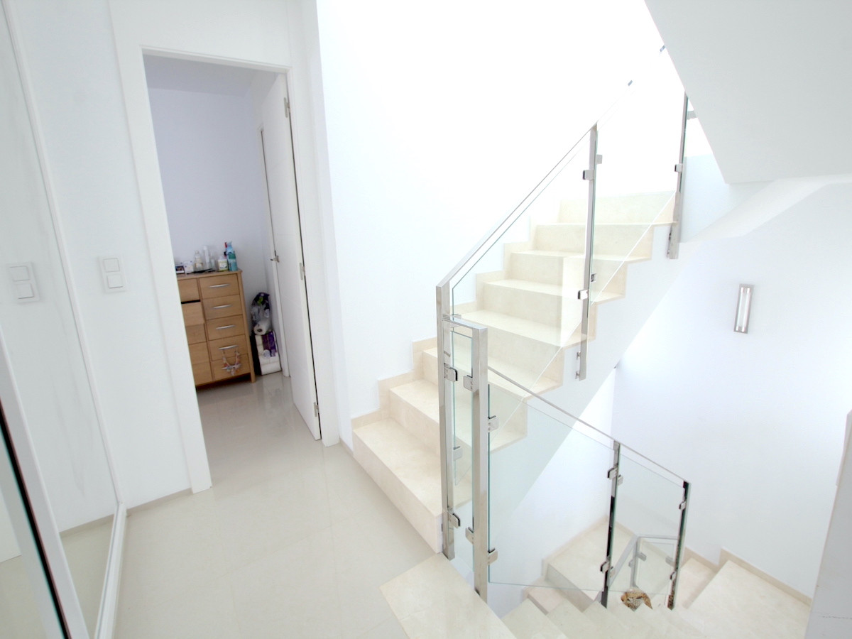 For sale - 4 Bedroom 4 Bathroom House - Detached Villa in Ciudad Quesada - Ciudad Quesada  - Alicante